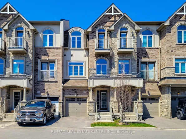 137 Borers Creek Cir, Hamilton, ON L8B 0V7