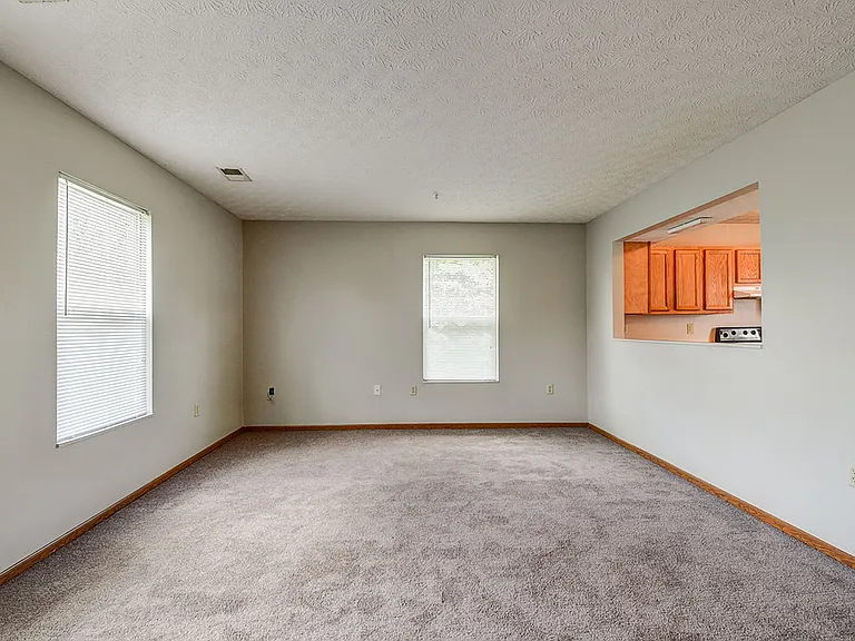 Floor plan 1 living room