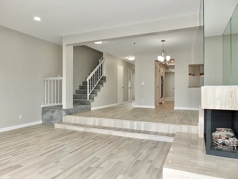 3457 Windspun Dr — Photo 5