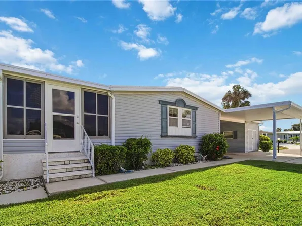 8476 Imperial Cir, Palmetto, FL 34221