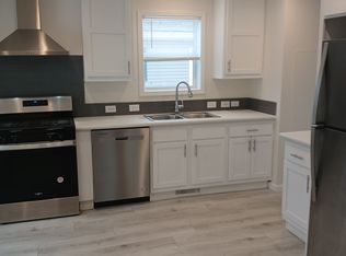 19 Keystone Dr, Rochester, NY 14625