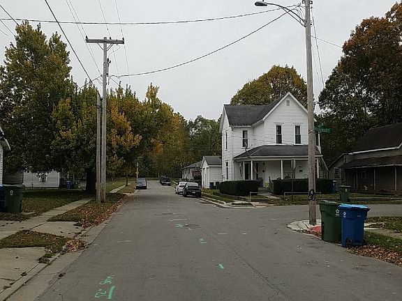 5th image of 322 E South St #1/2