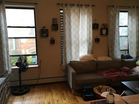 Rented by Jeffrey Mosczyc, LREB | media 21