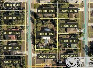 18049 Phlox Dr, Fort Myers, FL 33967