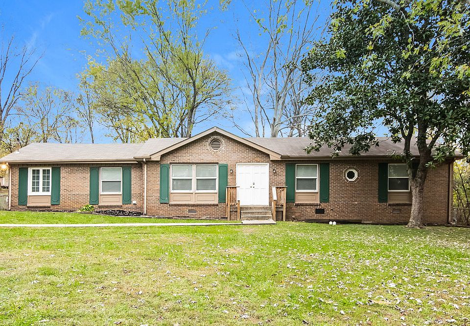 1st image of 118 Cloverdale Ct