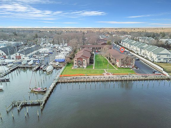 4th image of 263 River Ave #50AU