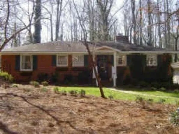 2839 Oberry St, Raleigh, NC 27607