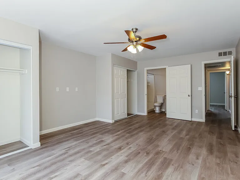 5526 W Garden Dr — Photo 8