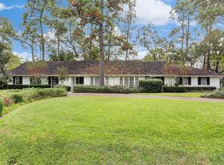 11935 Surrey Ln, Houston, TX 77024