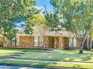 1502 E Peters Colony Rd, Carrollton, TX 75007