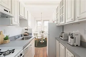 3 Arlington St #34 — Photo 3