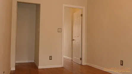 Rented by aptsandlofts.com