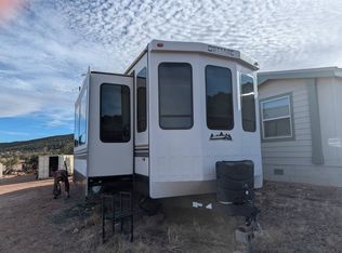 1126 W Valley Dr, Taylor, AZ 85939