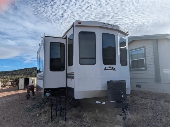 1126 W Valley Dr, Taylor, AZ 85939