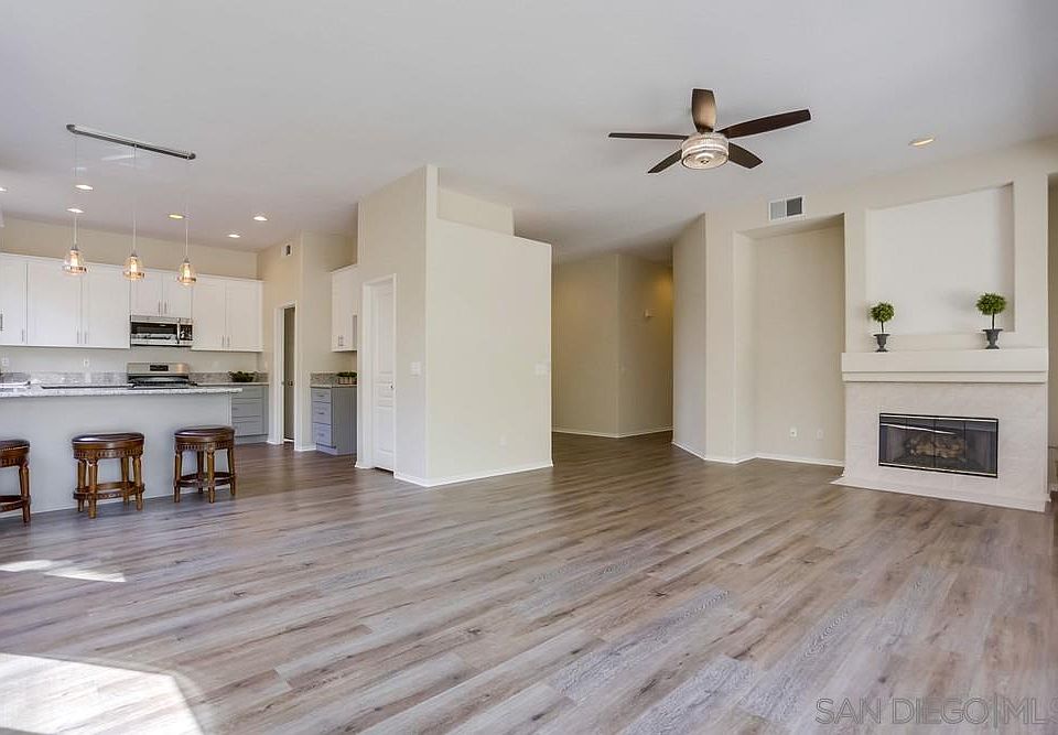 1st image of 724 Pebble Beach Dr