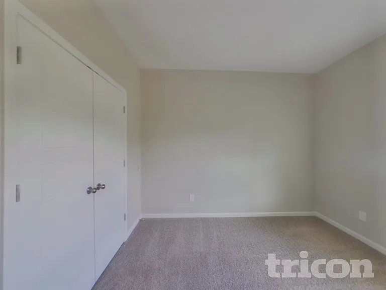 817 Ellyson Dr — Photo 10