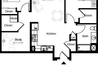 40 Station Dr APT 406, Wyandanch, NY 11798