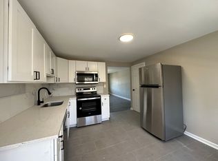 187-193 E Main St #1, Middletown, CT 06457