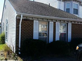 4863 Woods Edge Rd, Virginia Beach, VA 23462
