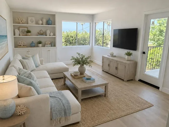 3020 Cowley Way #210, San Diego, CA 92117