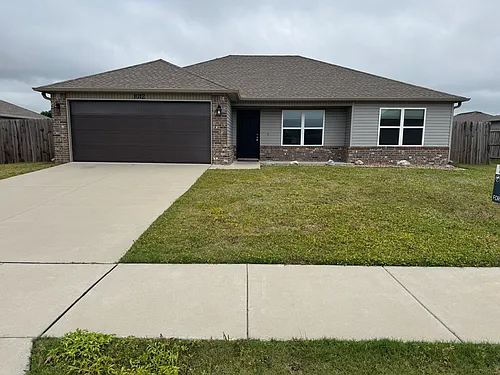 1012 Patricia Ln Photo 1