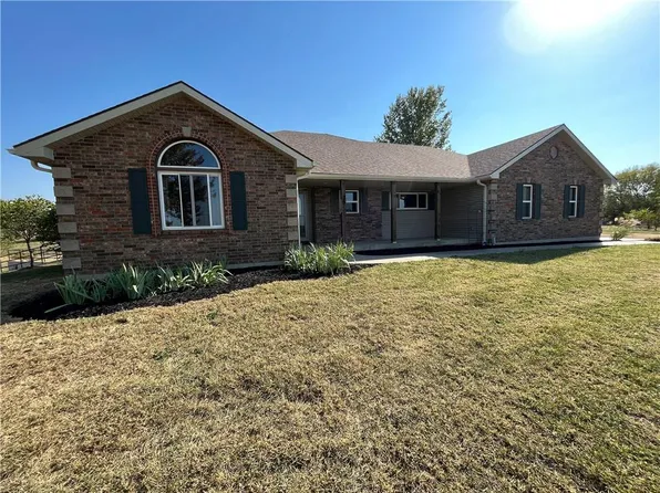 412 NW 200th Rd, Centerview, MO 64019