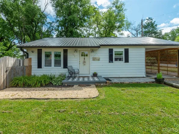 226 Chelsea Rd, Waynesville, NC 28786