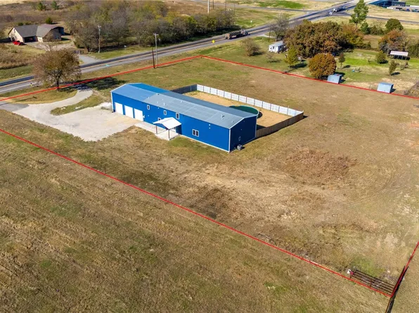 915 Ole Ambrose Rd, Bells, TX 75414