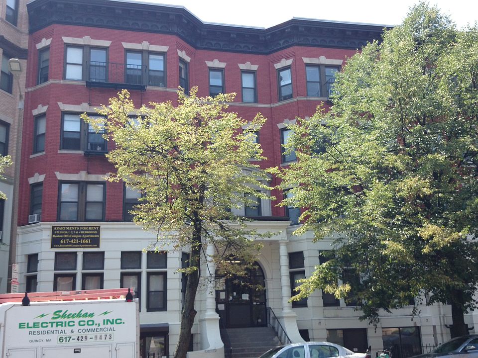 2nd image of 54 Westland Ave APT B1