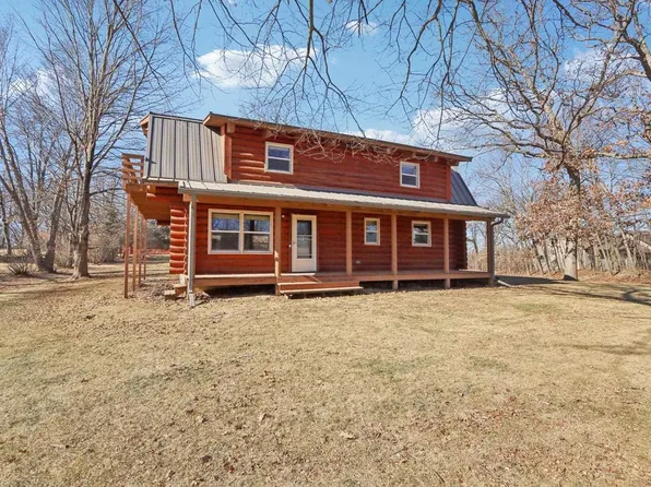 2095 Yahara Drive, Stoughton, WI 53589