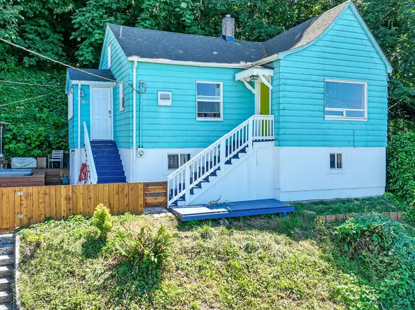 435 W Marine Dr, Astoria, OR 97103