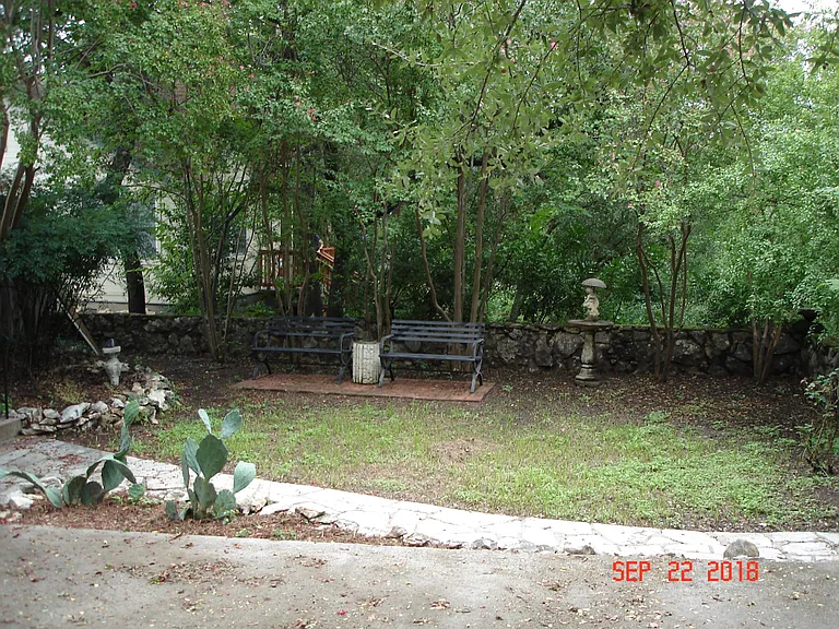 610 Cliff Dr — Photo 14