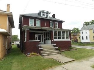 202 W Green St, Connellsville, PA 15425