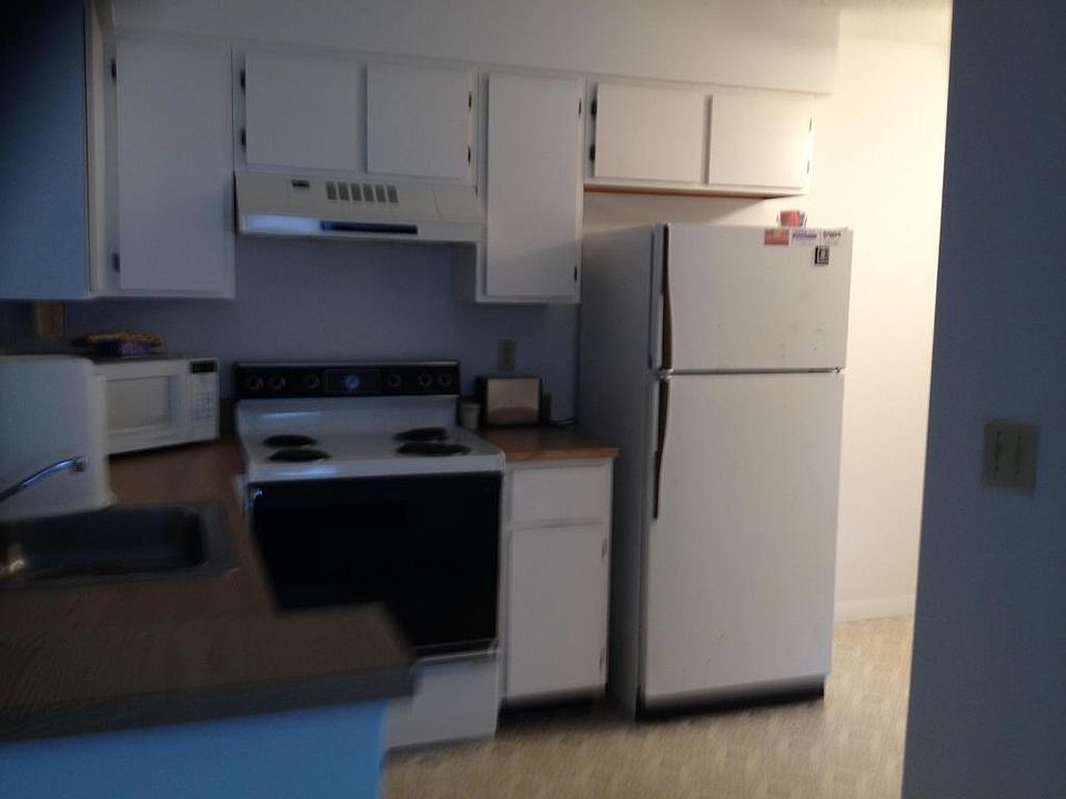 1st image of 14905 Wedgefield Dr APT 103
