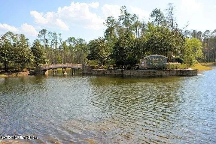 1761 Highland View Dr — Photo 33