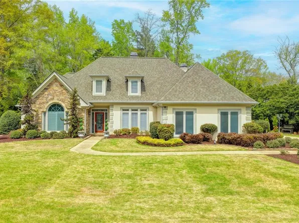 9250 Prestwick Club Dr, Johns Creek, GA 30097