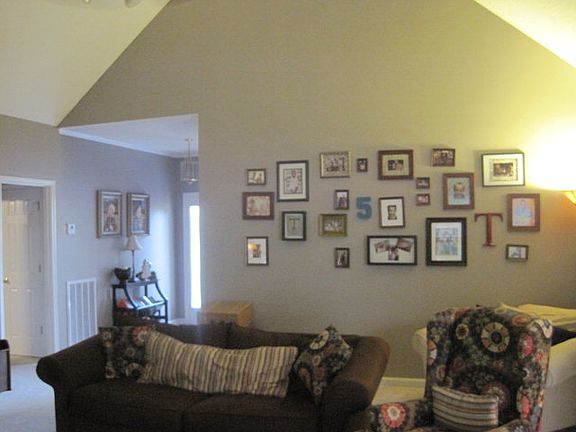 3rd image of 136 Lakeloch Dr