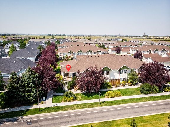 3rd image of 1098 Longbow Ln #3F
