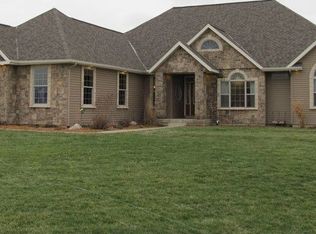 1444 20th Ave SW, Byron Center, MI 49315