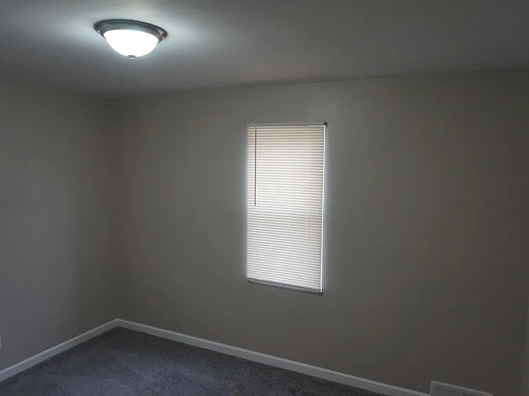 26023 Norfolk St — Photo 5