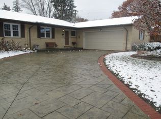 1565 Royal Blvd, Elgin, IL 60123