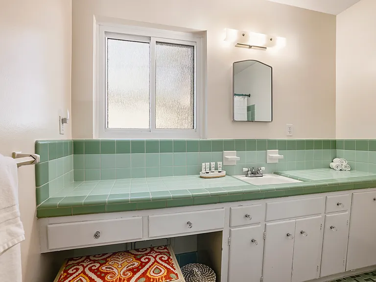 1312 Dillard St — Photo 7