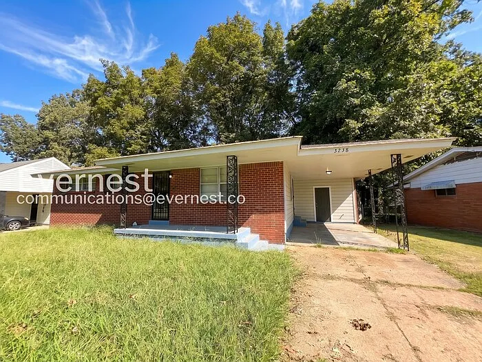 3238 Kenland Dr