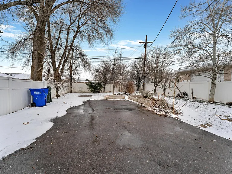 3176 S West Temple St — Photo 5