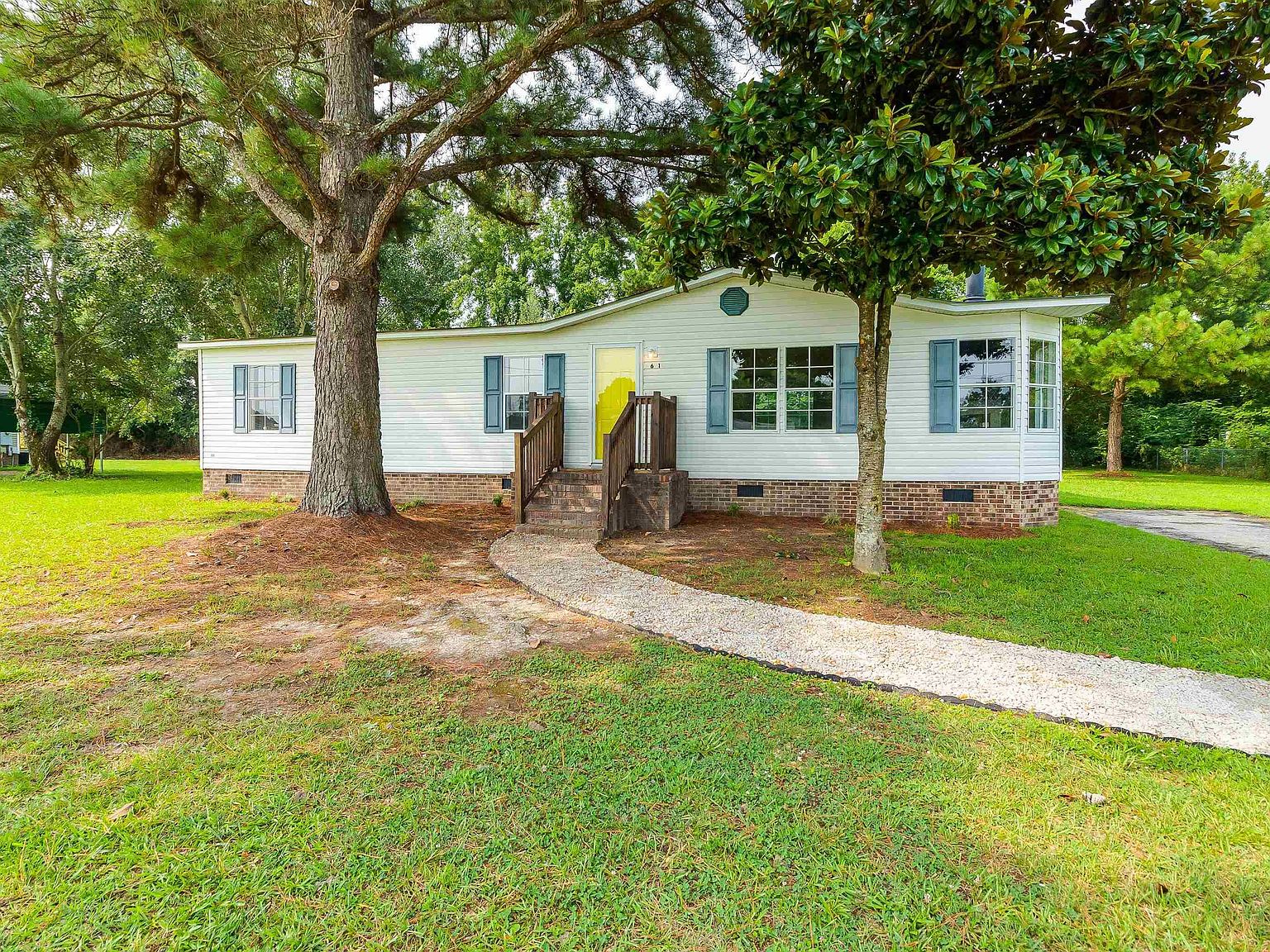 61 Canal St, Enfield, NC 27823 Zillow