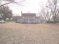 1st image of 1210 Park Dr