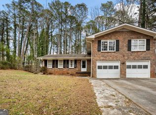 362 Fond Du Lac Dr, Stone Mountain, GA 30088