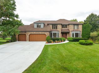 30W173 White Oak Ln, Wayne, IL 60184