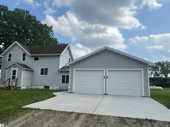 2507 N Lincoln Rd, Rosebush, MI 48878