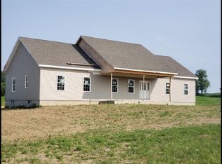 277 Hayes Rd, Schaghticoke, NY 12154